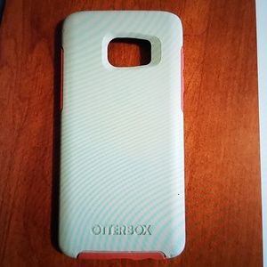 Samsung s7 edge otter box phone case